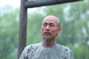 周军师爆料于成龙视频,成龙视频背后的惊人真相